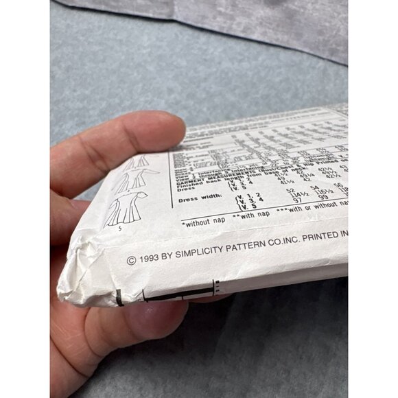 Simplicity Plus Size Dress Sewing Pattern 8572 26W 28W 30W 32W 1993 Vintage - Picture 5 of 9